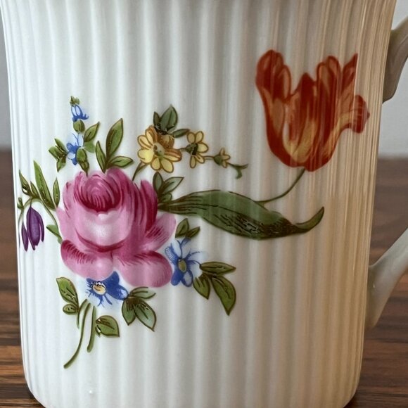 JLMENAU Graf Von Kenneberg 5 Ribbed Floral Mug Germany GDR 8 oz - Picture 7 of 15